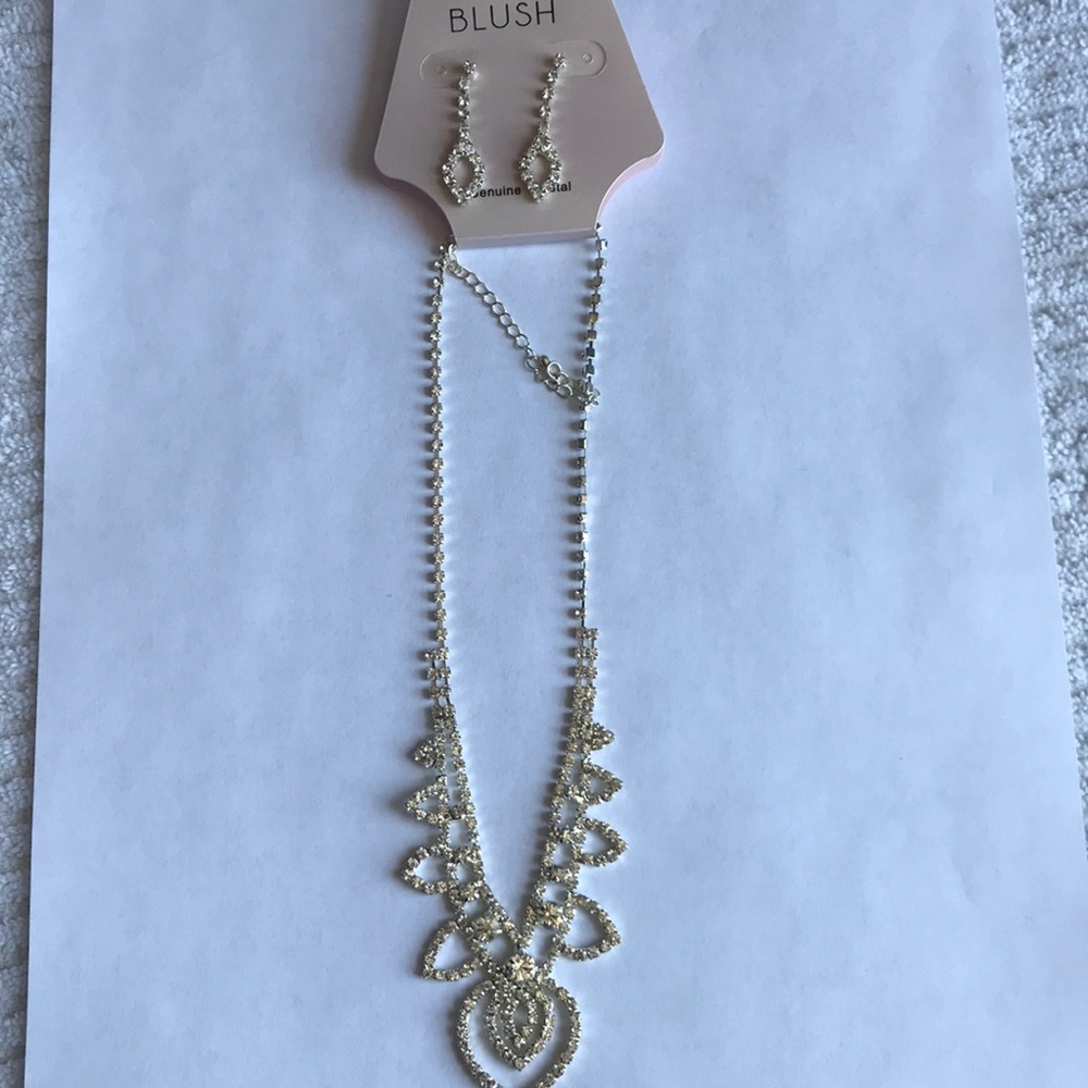 Blush earrings and necklace